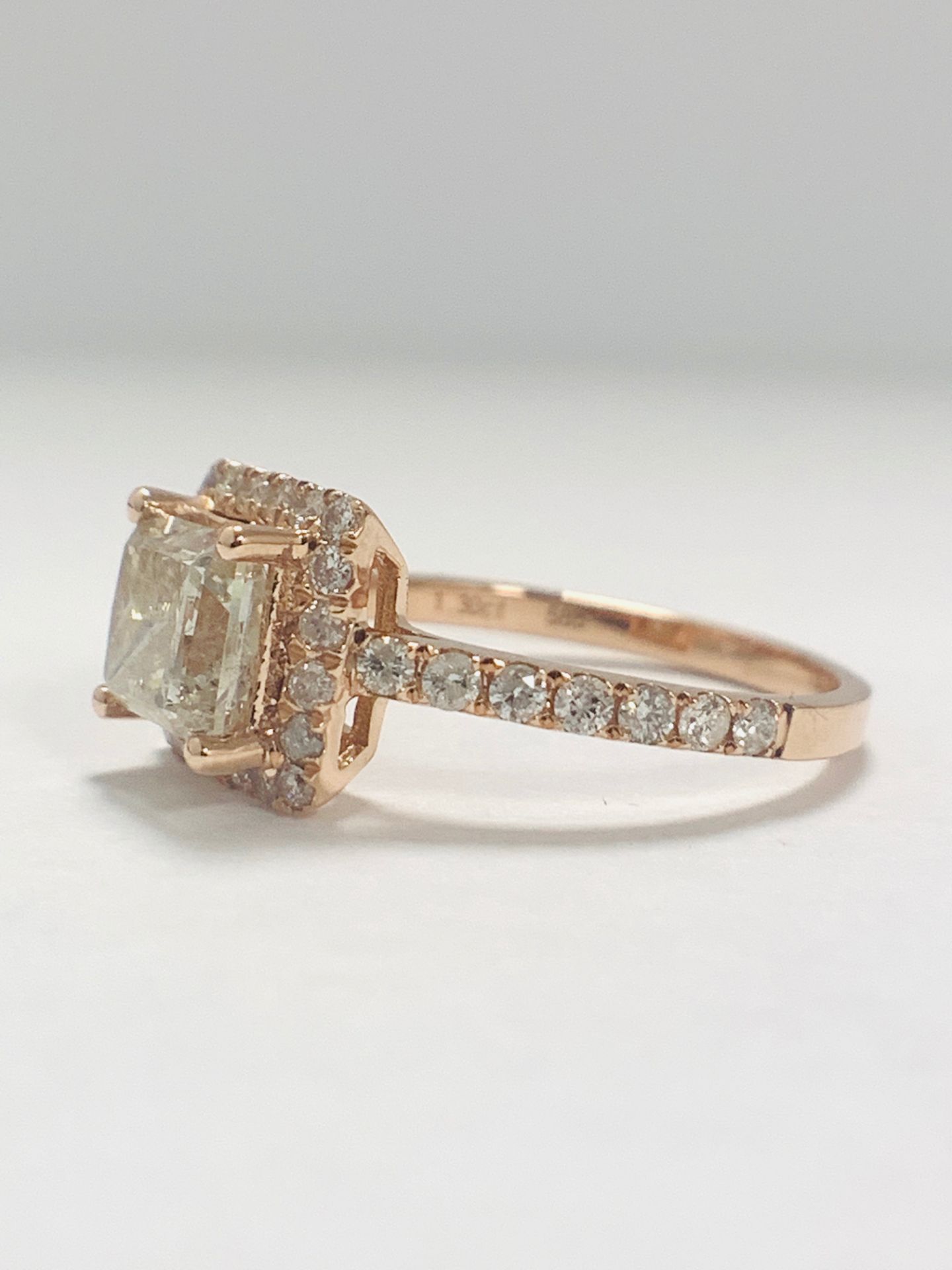 14ct Rose Gold Diamond ring featuring centre, princess cut Diamond (1.30ct) - Image 3 of 13