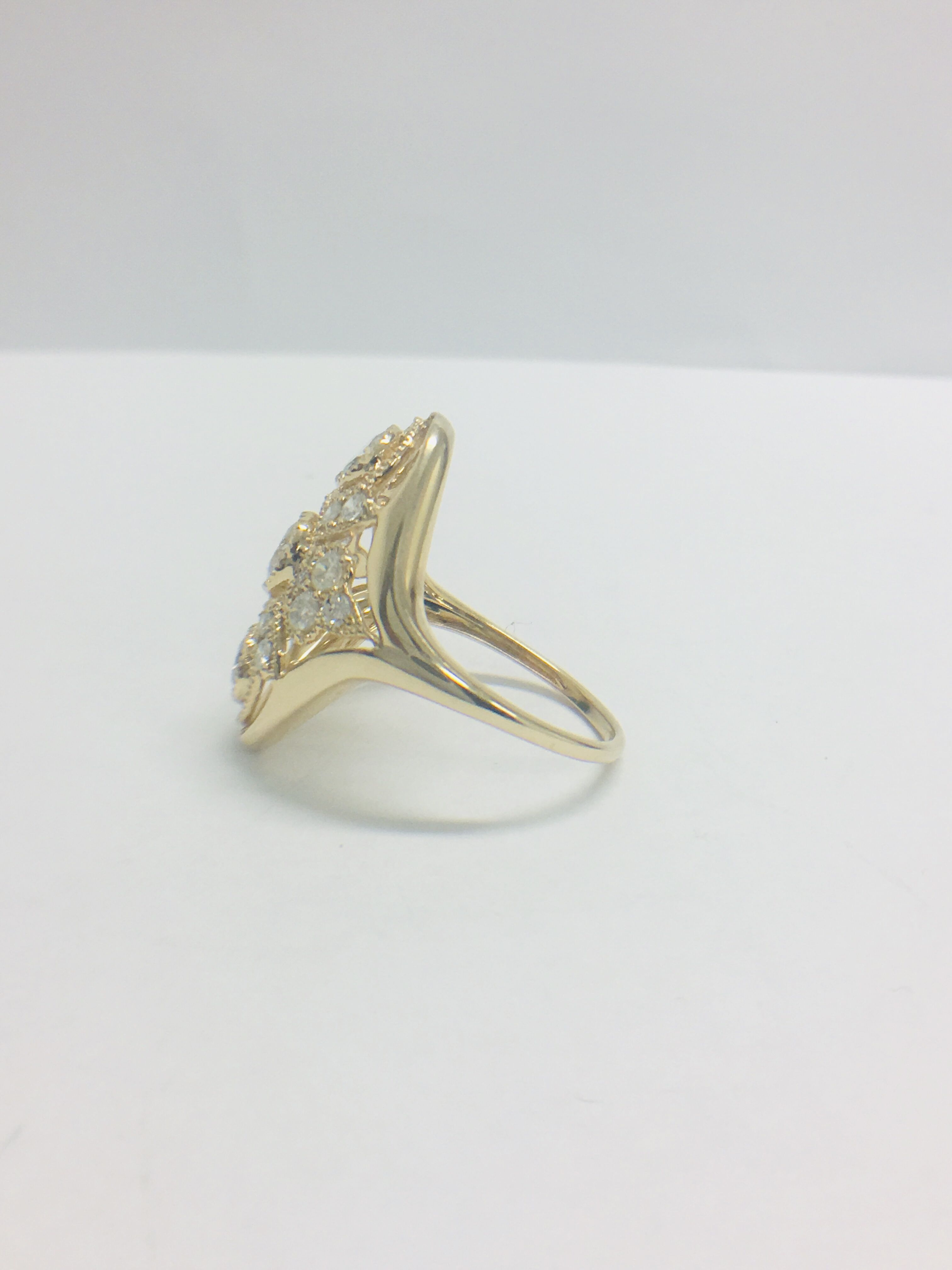 14ct Yellow Gold Diamond Ring. - Image 2 of 10