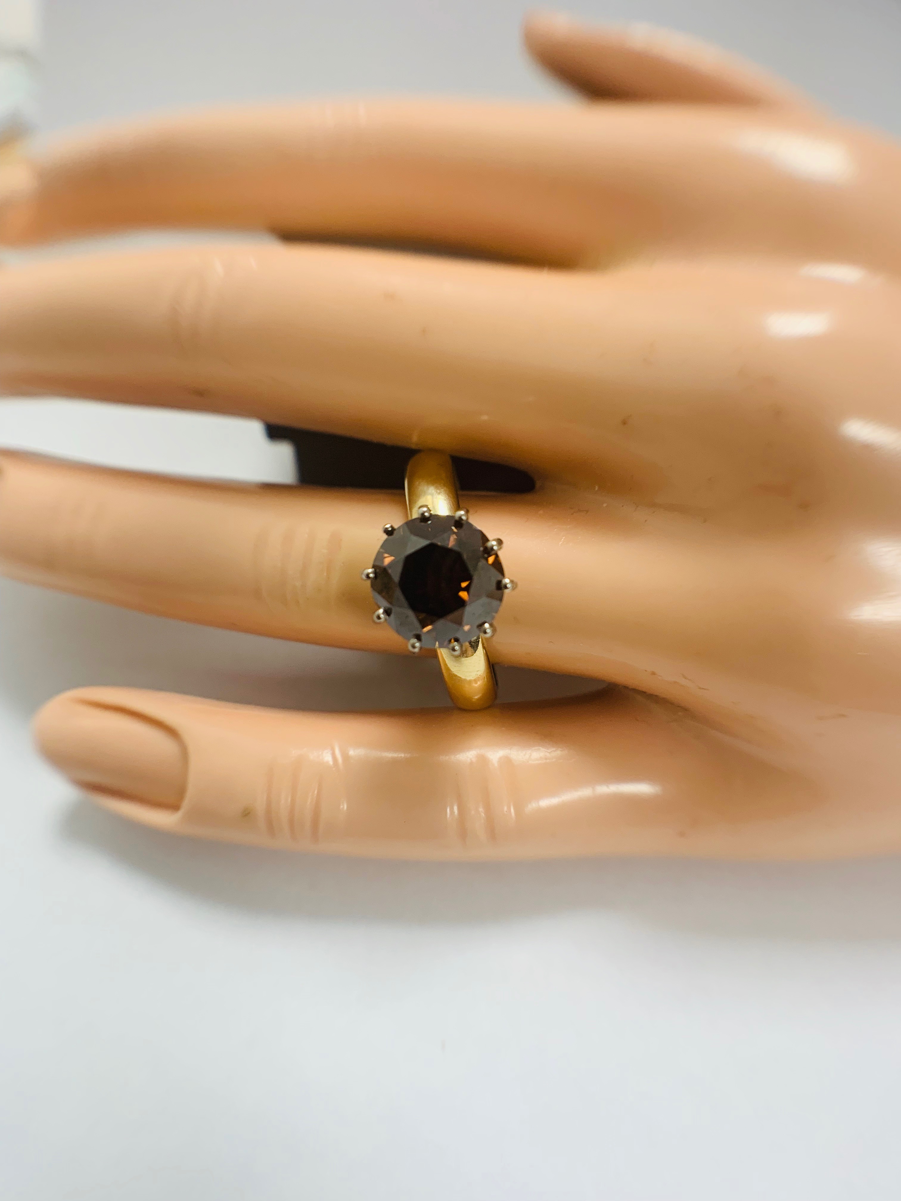 18ct Yellow Gold Diamond ring featuring centre, round brilliant cut, deep orangey brown Diamond (3.3 - Image 11 of 13