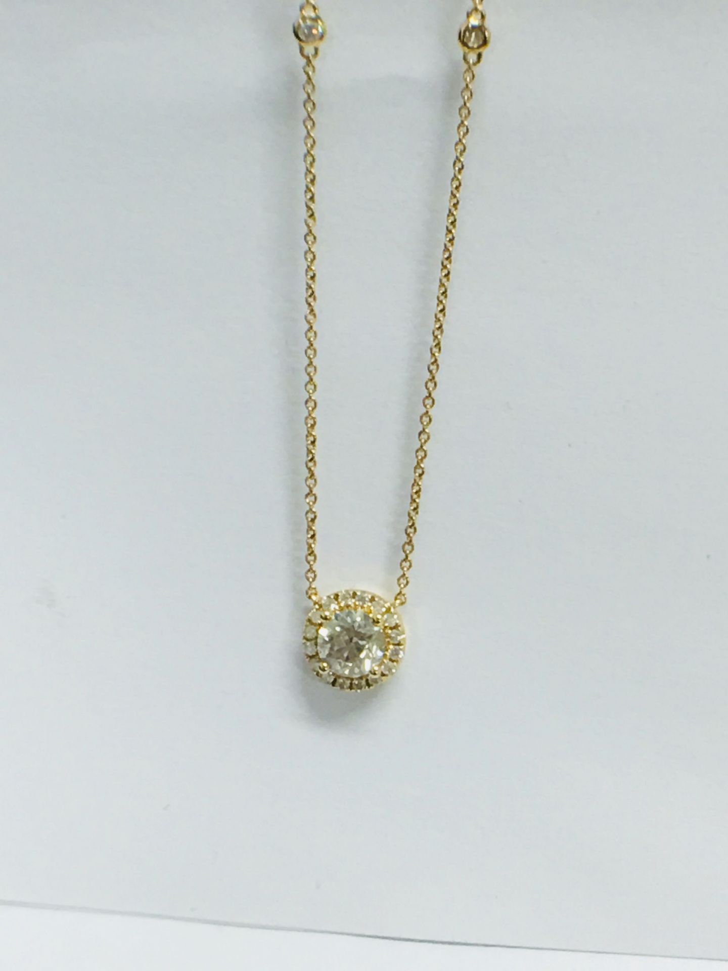 18ct Yellow Gold Diamond Necklace tdw - Image 9 of 10