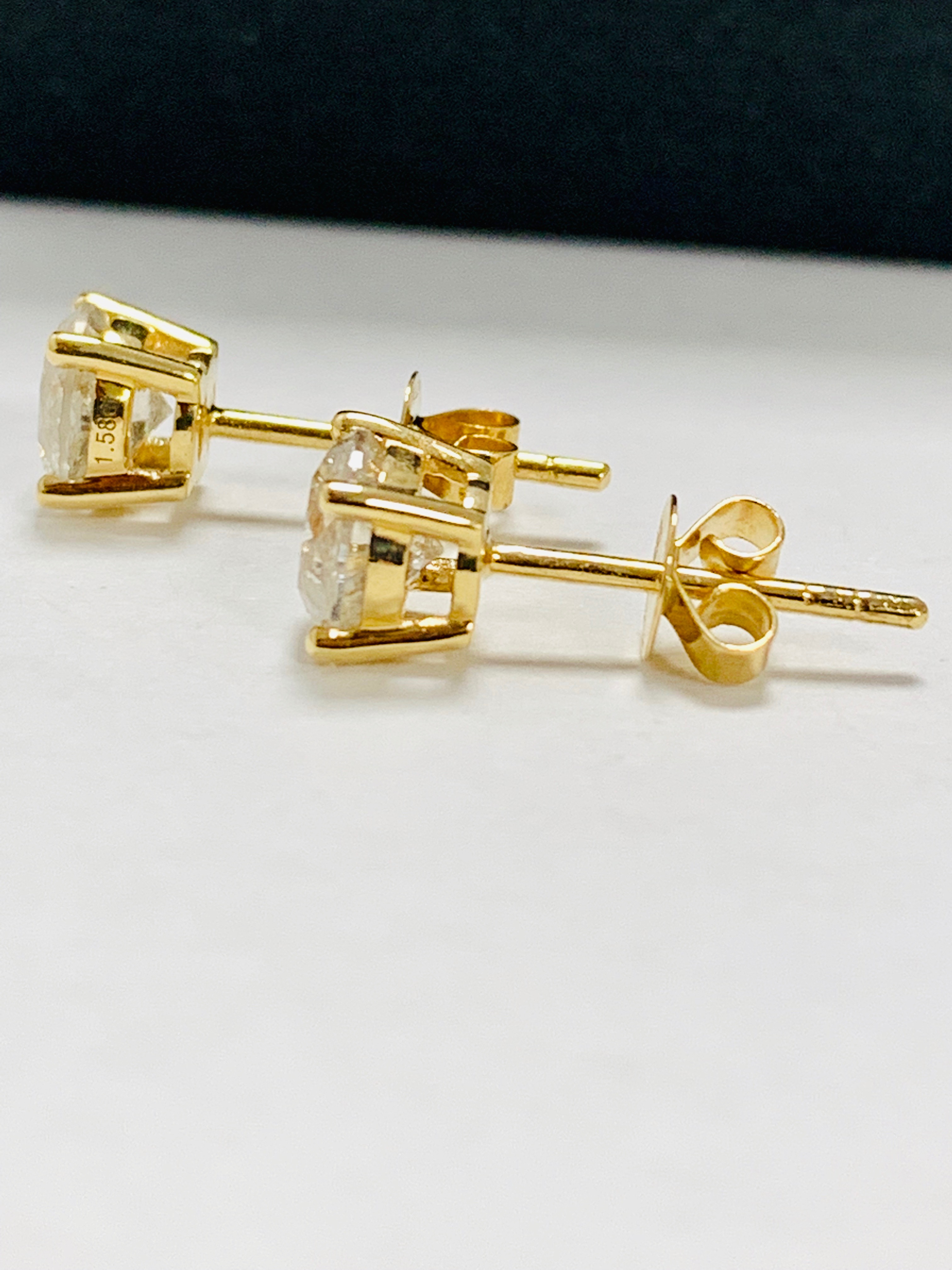 14ct Yellow Gold Diamond stud earrings,1.58ct - Image 4 of 8