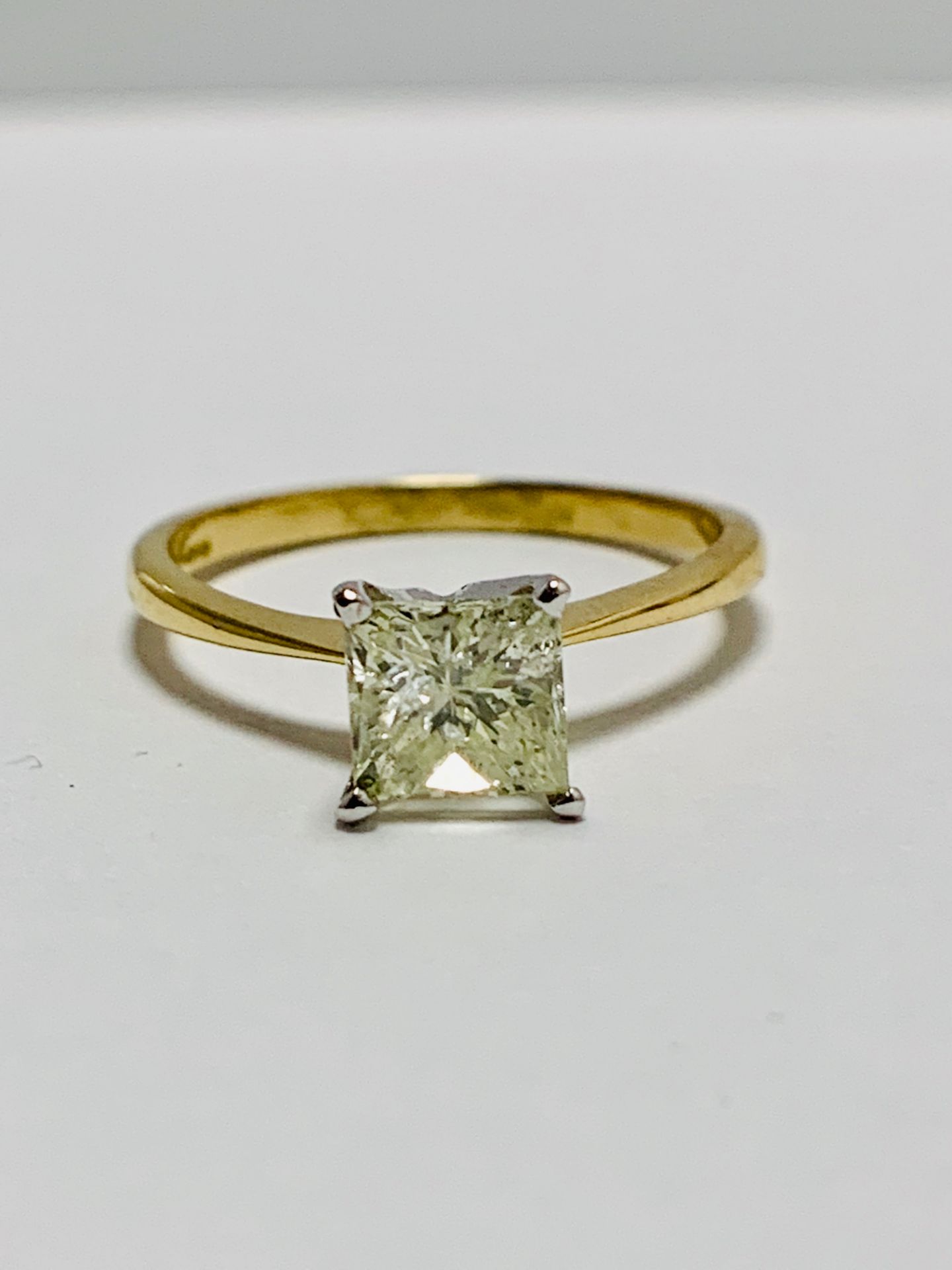 18ct Princess Cut Natural Diamond Solitaire Ring