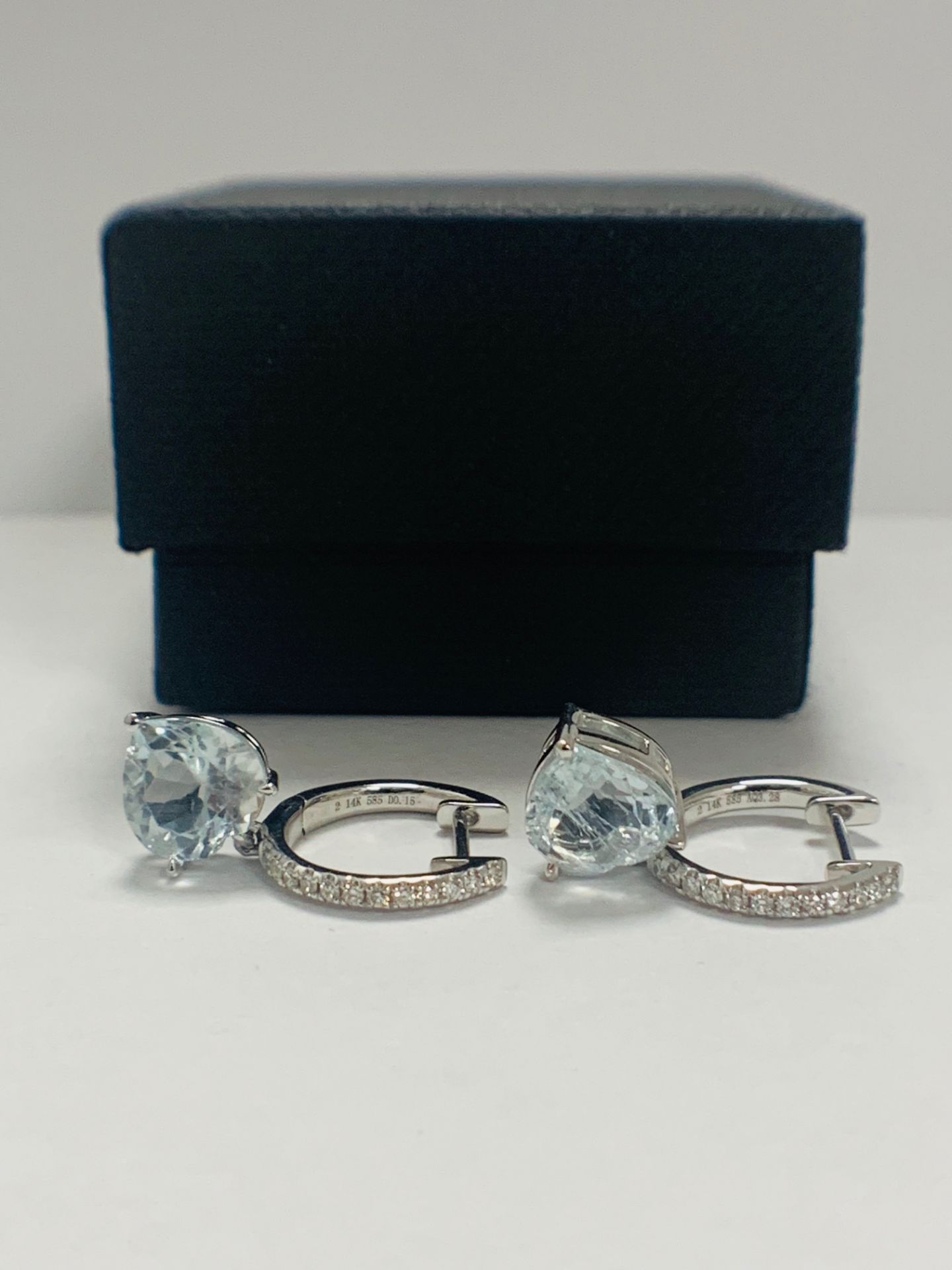 14ct White Gold Aquamarine and Diamond Earrings - Image 2 of 9