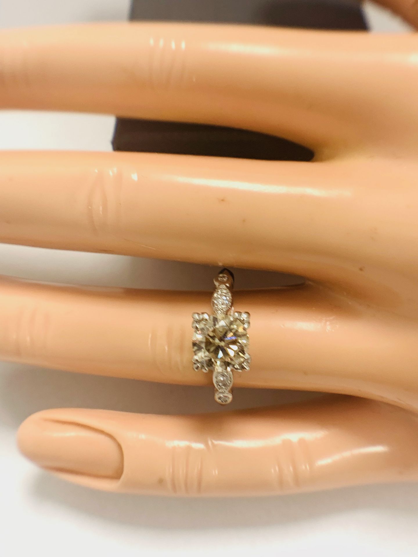 Platinum Diamond ring featuring centre, round brilliant cut, fancy light brown Diamond (1.55ct) - Image 11 of 14