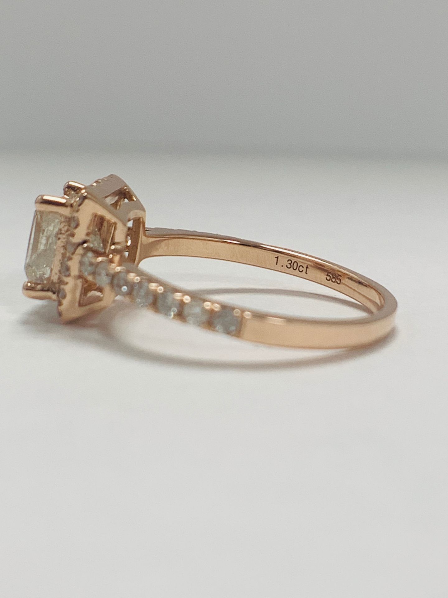 14ct Rose Gold Diamond ring featuring centre, princess cut Diamond (1.30ct) - Image 5 of 13