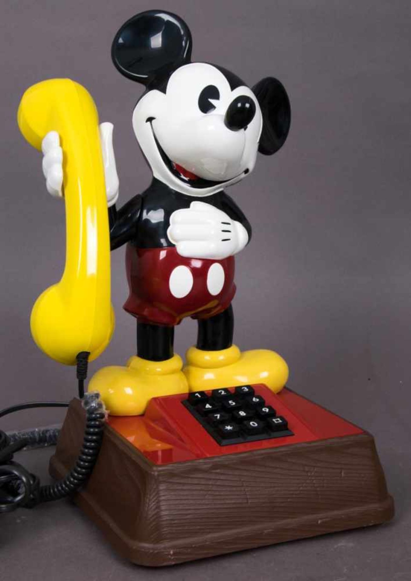 MICKY MAUS-TELEFON, Typ "TEL 322". Höhe ca. 38,5 cm. Analoges Telefon mit Drucktasten, wurde nur als - Image 2 of 12