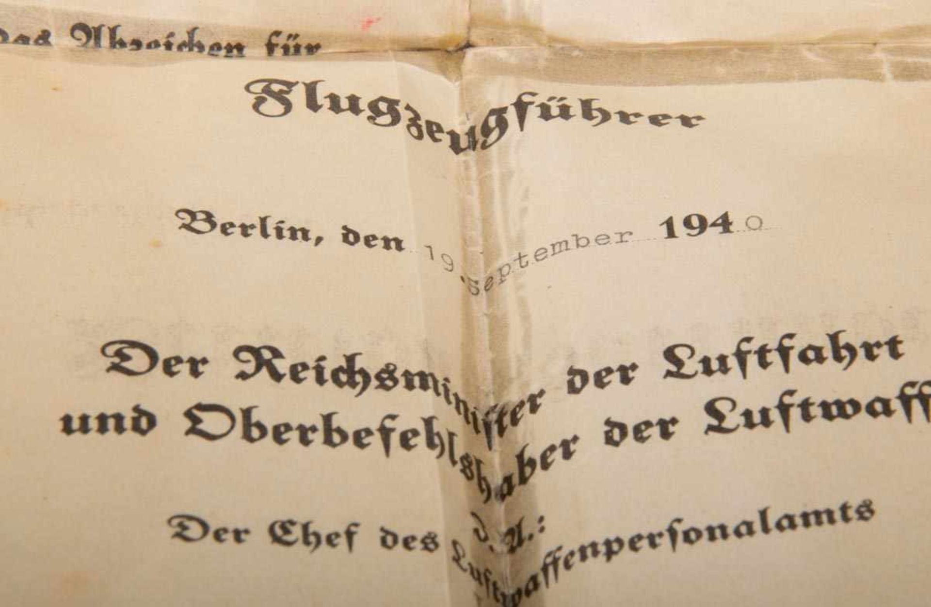 Originale "Flugzeugführer"-Abzeichen Verleihungsurkunde vom 19. September 1940 an den Gefreiten - Image 4 of 5
