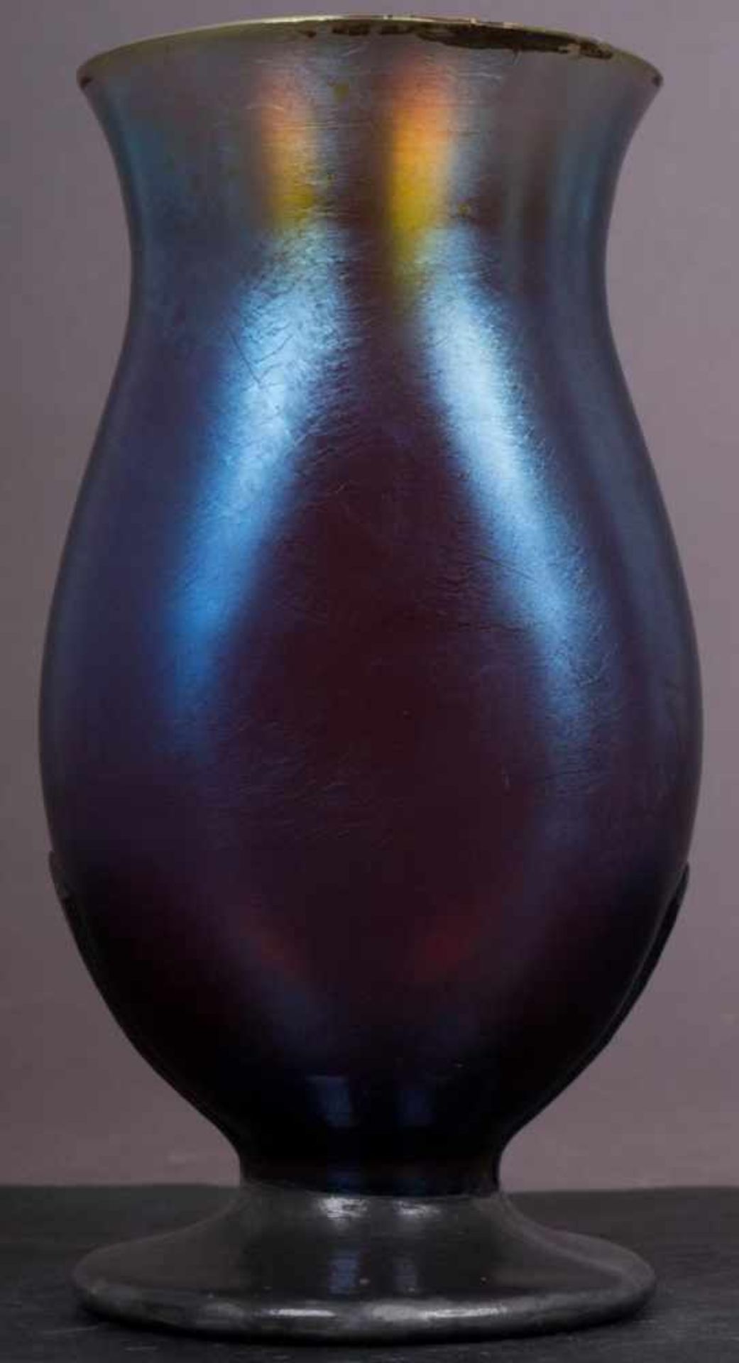 Glasvase, Jugendstil, wohl Johann Loetz Witwe, Klostermühle, irisierendes Glas, blauvioletter