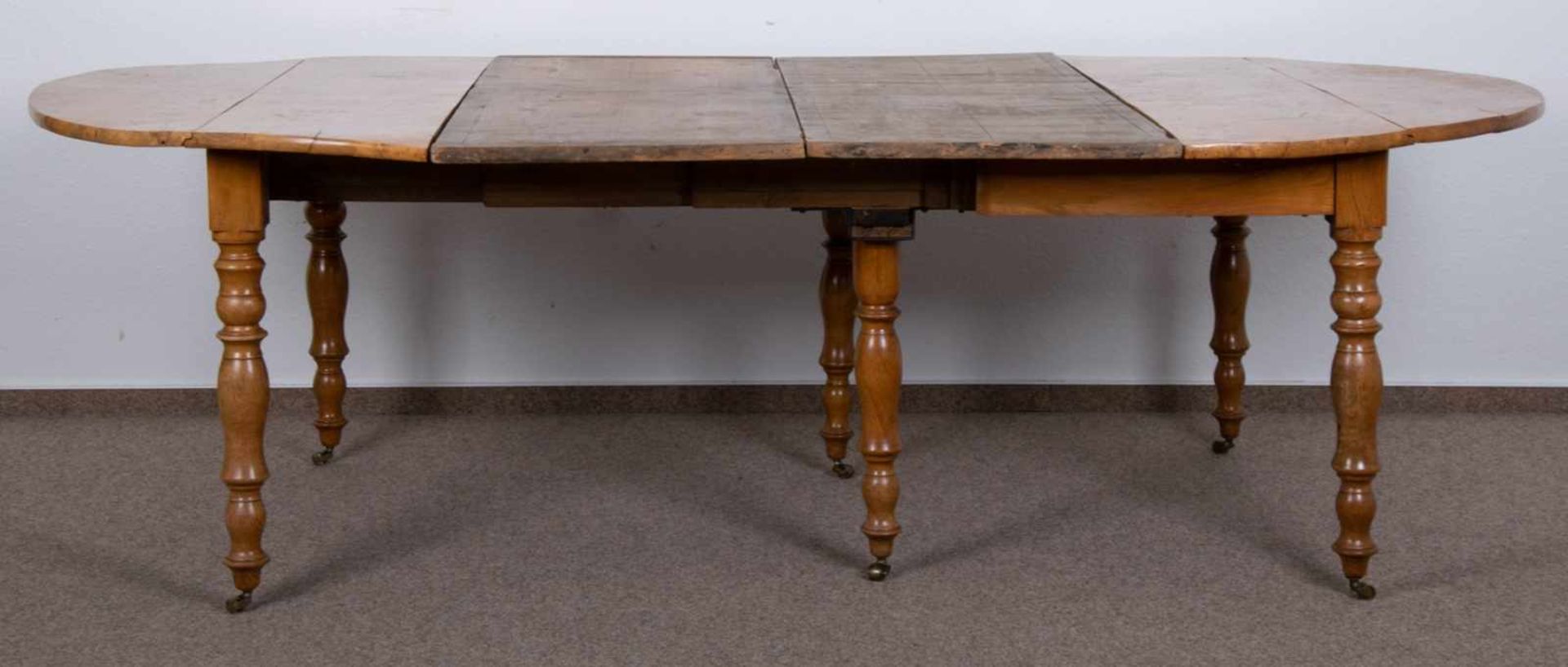 Rechteckiger/ovaler Auszugstisch. Skandinavien oder Großbritannien um 1860/80. Tischplatten aus - Bild 11 aus 13