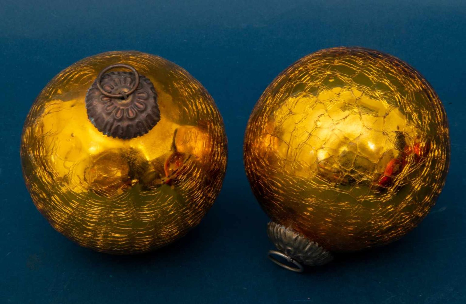 6 teiliges Konvolut "gläserner Christbaumschmuck", bestehend aus 4 Kugeln (Durchmesser von ca. 10 - Bild 2 aus 4