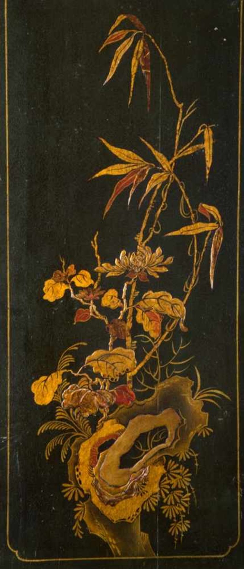 Antiker Eckschrank. Polychrom gefasster Nadelholzkorpus mit Chinoiserie Dekor. Mitteleuropa um 1820. - Bild 6 aus 8