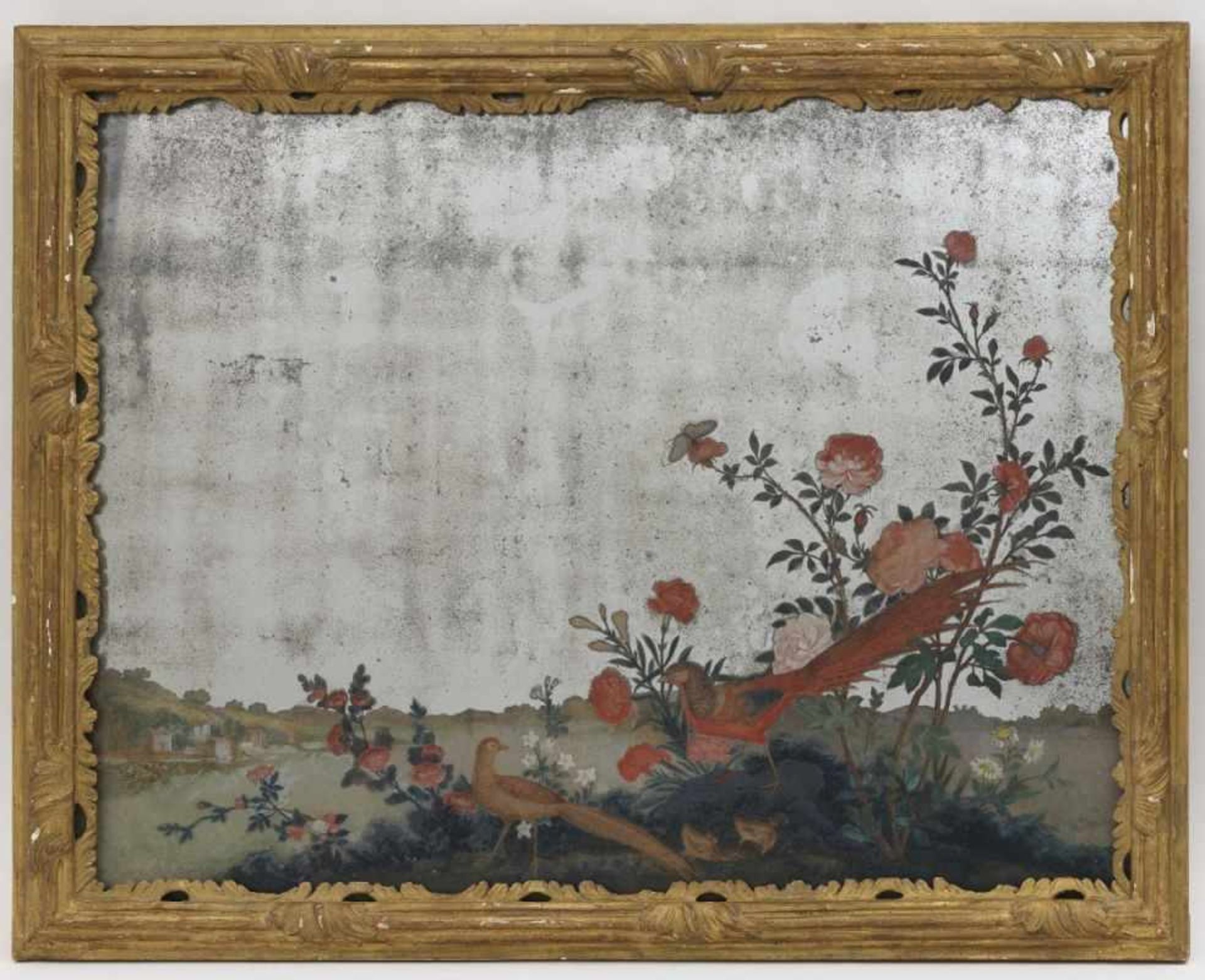 Eglomisé China, 19. Jh. (?) Spiegelglas mit bunter Malerei. Fasane vor einem Rosenstrauch in