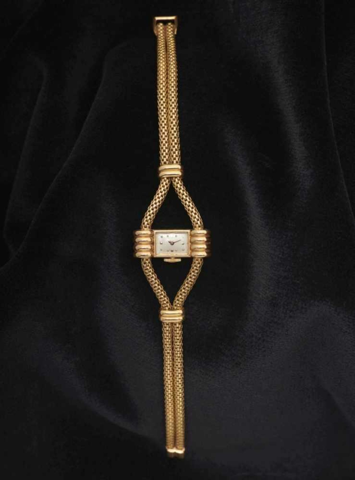 Lady's Bracelet WatchLe Brassus, 1940s, AUDEMARS PIGUET 18k rose gold (750/-), stamped. Swiss