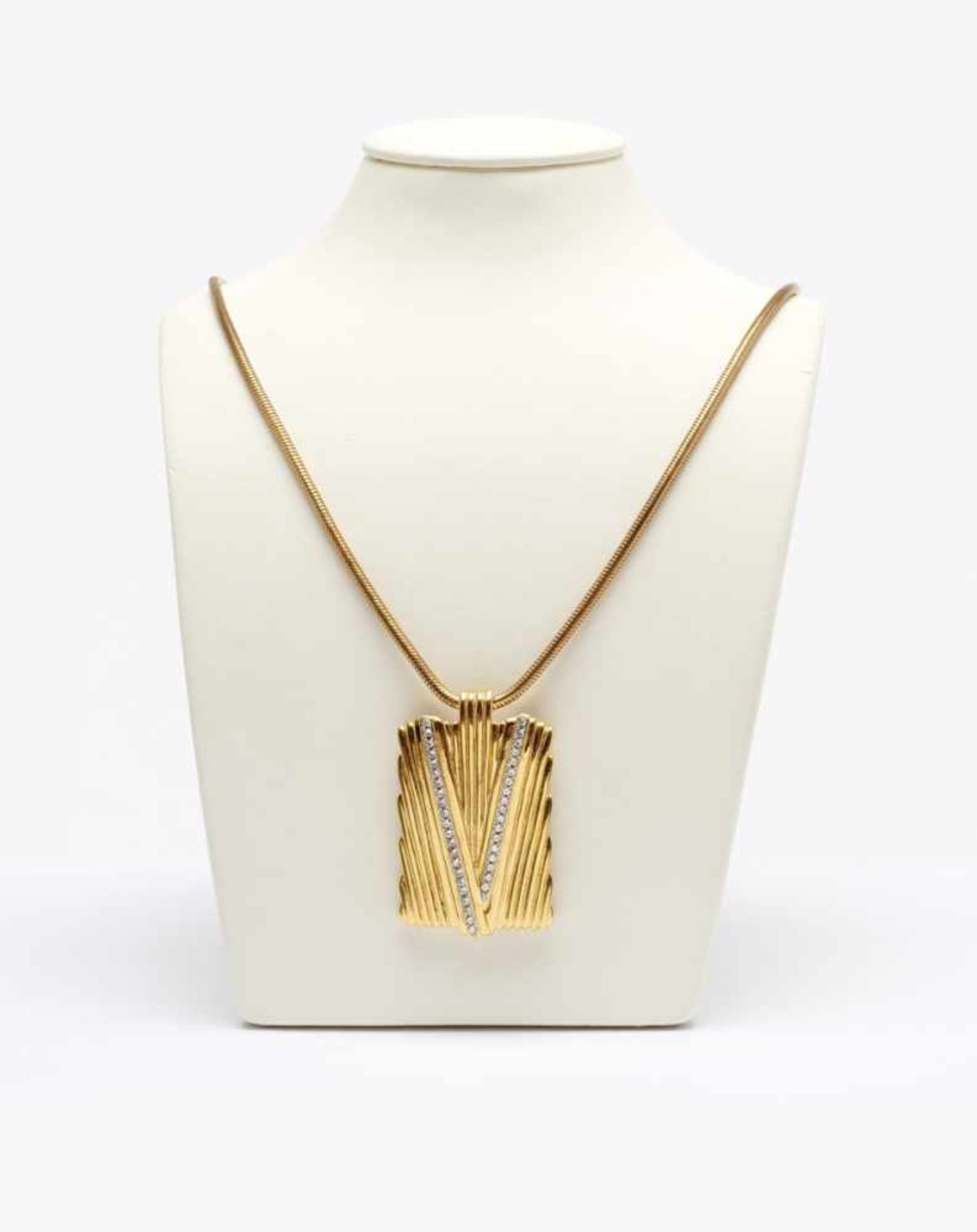 Four Pendant NecklacesLanvin Boutique Lanvin, Paris Accessories Collection 1970s Gold-tone metal. - Bild 4 aus 4