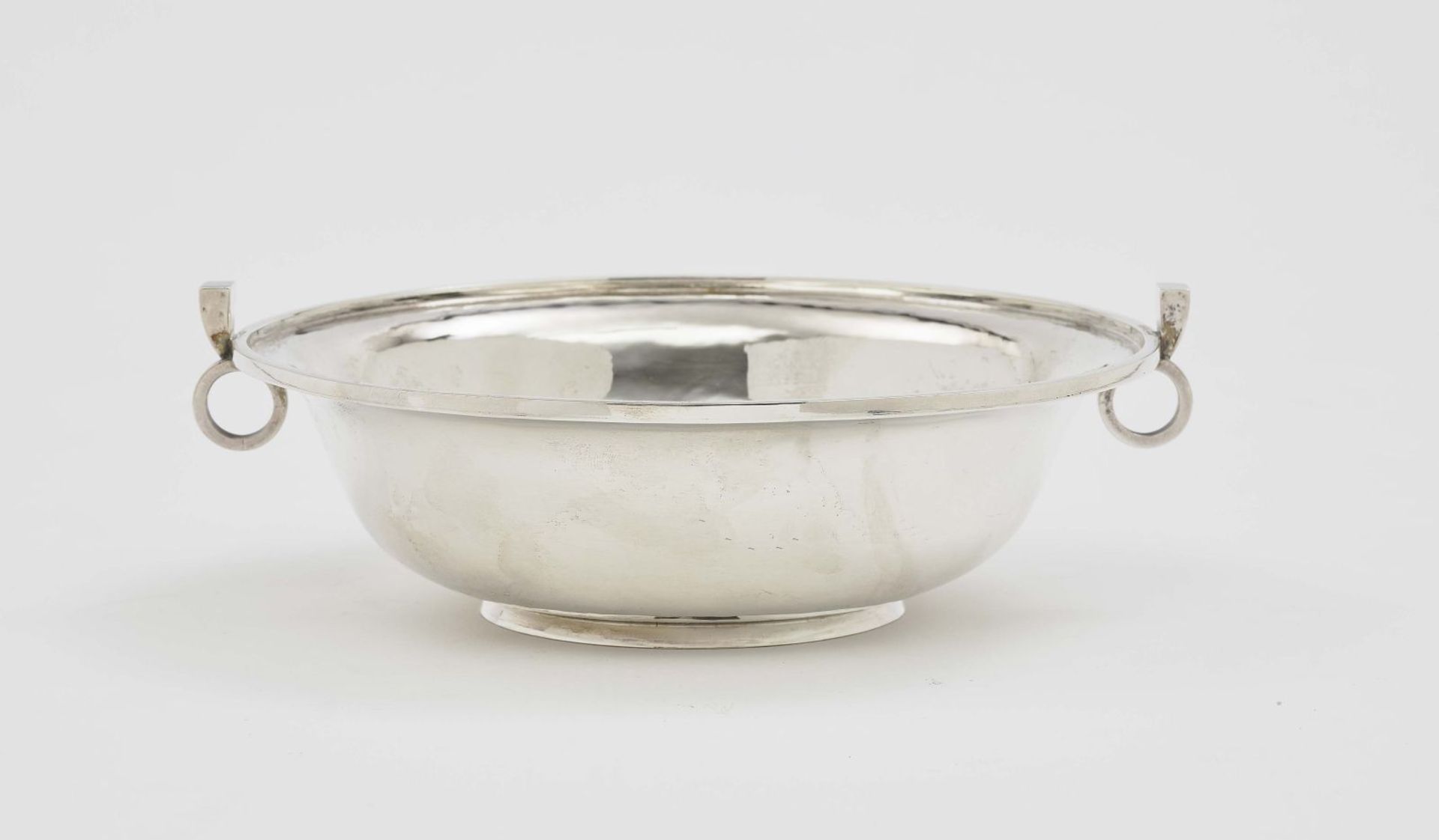 A bowlHans Hansen, Denmark, 1930 Silver, slightly hammered. Workshop mark of Hans Hansen, Denmark.