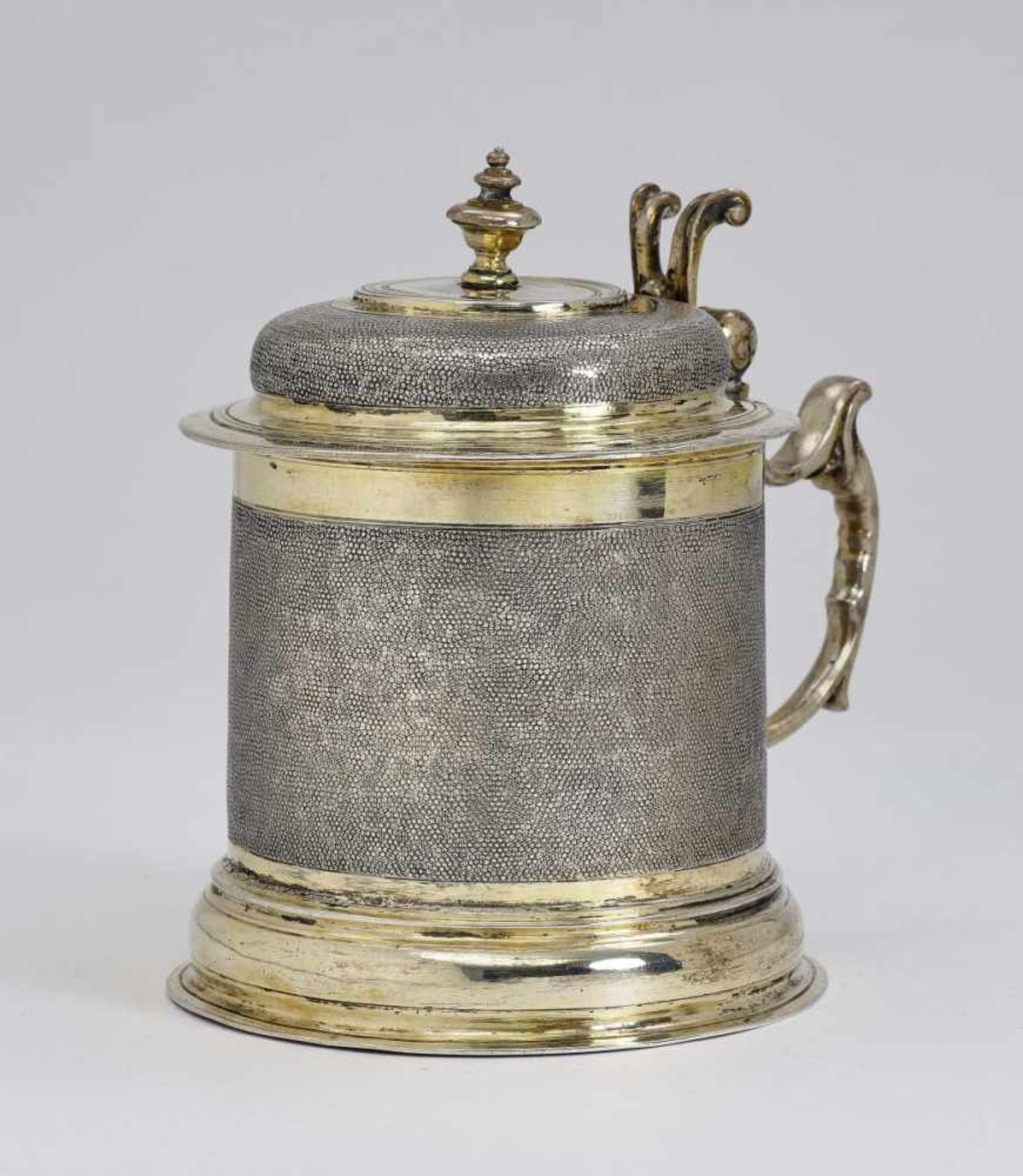 A Small Silver TankardAugsburg, 1659 - 1663, Martin II Heuglin Silver, partly gilt. Cylindrical form