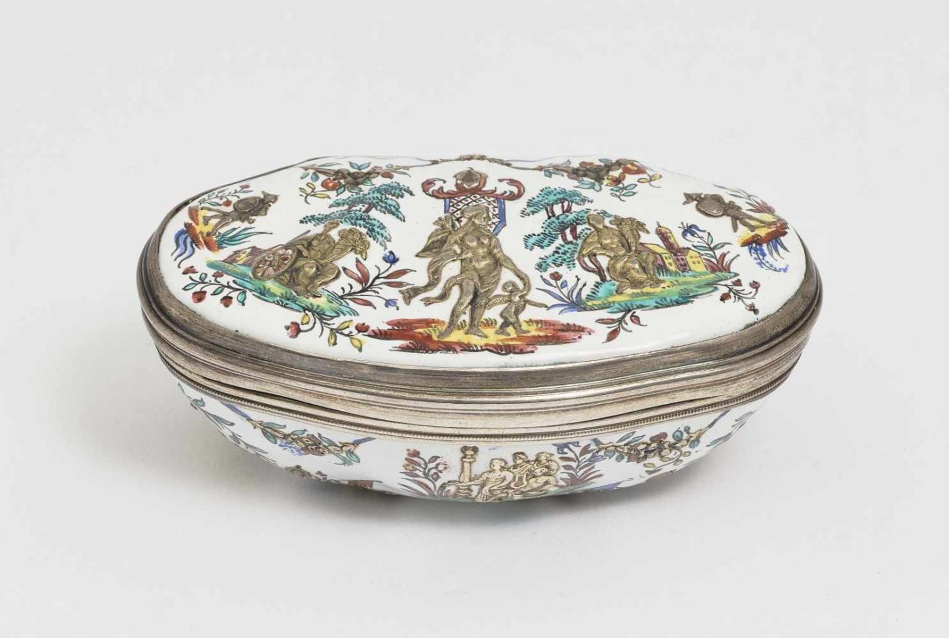 A Snuff BoxBerlin or Meißen, 2nd third of the 18th century, probably workshop of Fromery 'Email de