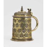 A Silver TankardAugsburg, 1610 - 1612, Daniel Sailer Silver, gold-plated. Tapering cylindrical