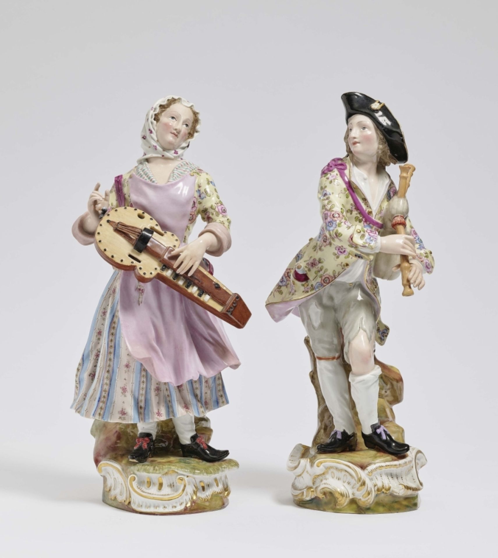 Couple of musicians ''bagpipe player and hurdy gurdy player''Meissen, 2nd half of the 19th century