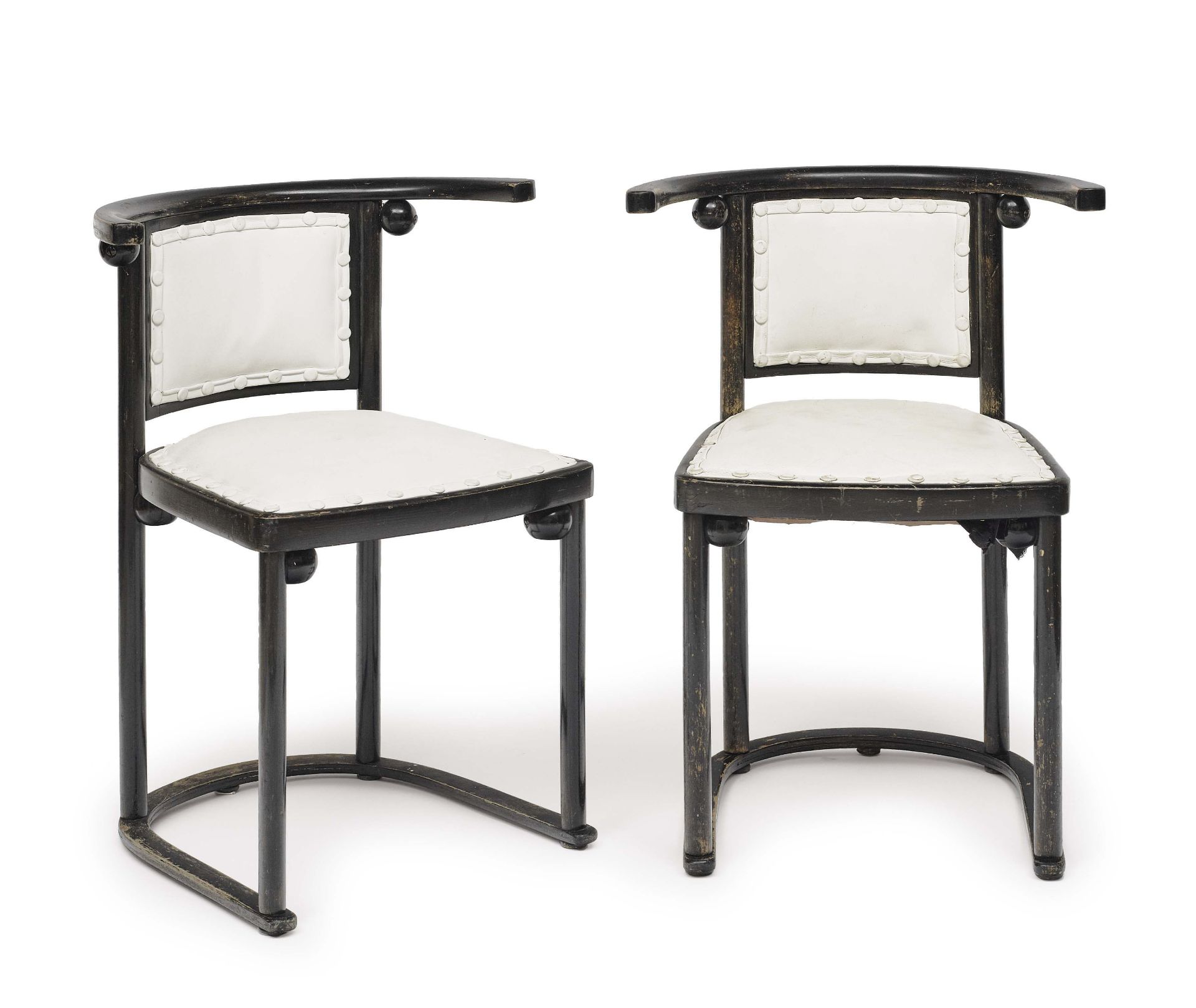 Five ''Fledermaus'' chairscirca 1906/1907, design by Josef Hoffmann for the Cabaret Fledermaus,