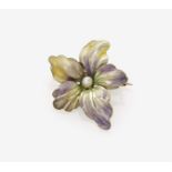 An Art Nouveau Enamel and Pearl Flower BroochUSA, circa 1895 14K yellow gold (585/-), stamped. 1