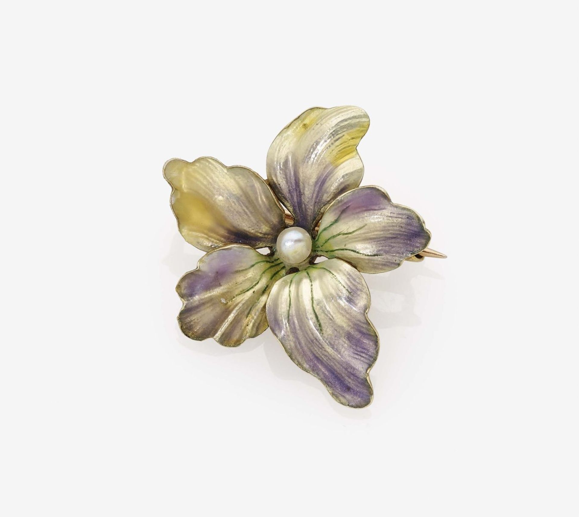 An Art Nouveau Enamel and Pearl Flower BroochUSA, circa 1895 14K yellow gold (585/-), stamped. 1