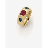 A Red Spinel and Blue-Green Tourmaline Ring18K yellow gold (750/-), stamped. Maker's mark W. 1 oval,