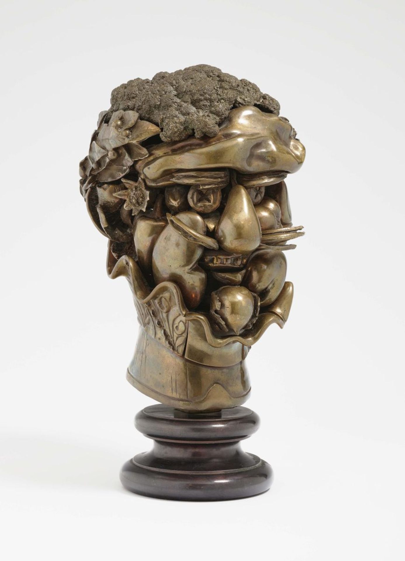Berrocal, MiguelOmaggio ad Arcimboldo. 1976-1979 Polished bronze, consisting of 30 movable - Bild 2 aus 3