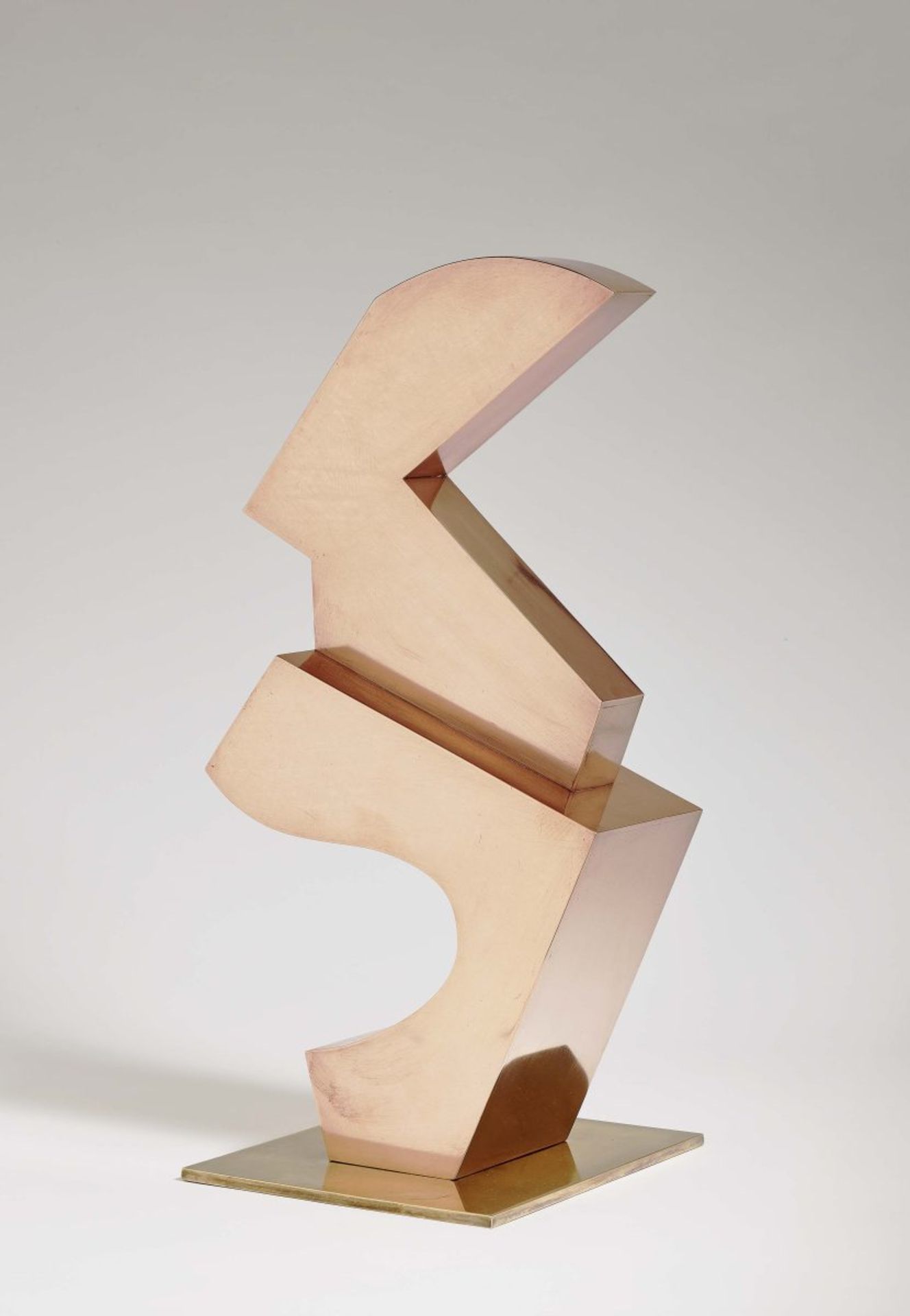 Arp, HansUne bonne assise. 1965 Bronze, polished (copper-coloured) on brass plinth Height 47 x 23 - Bild 4 aus 4