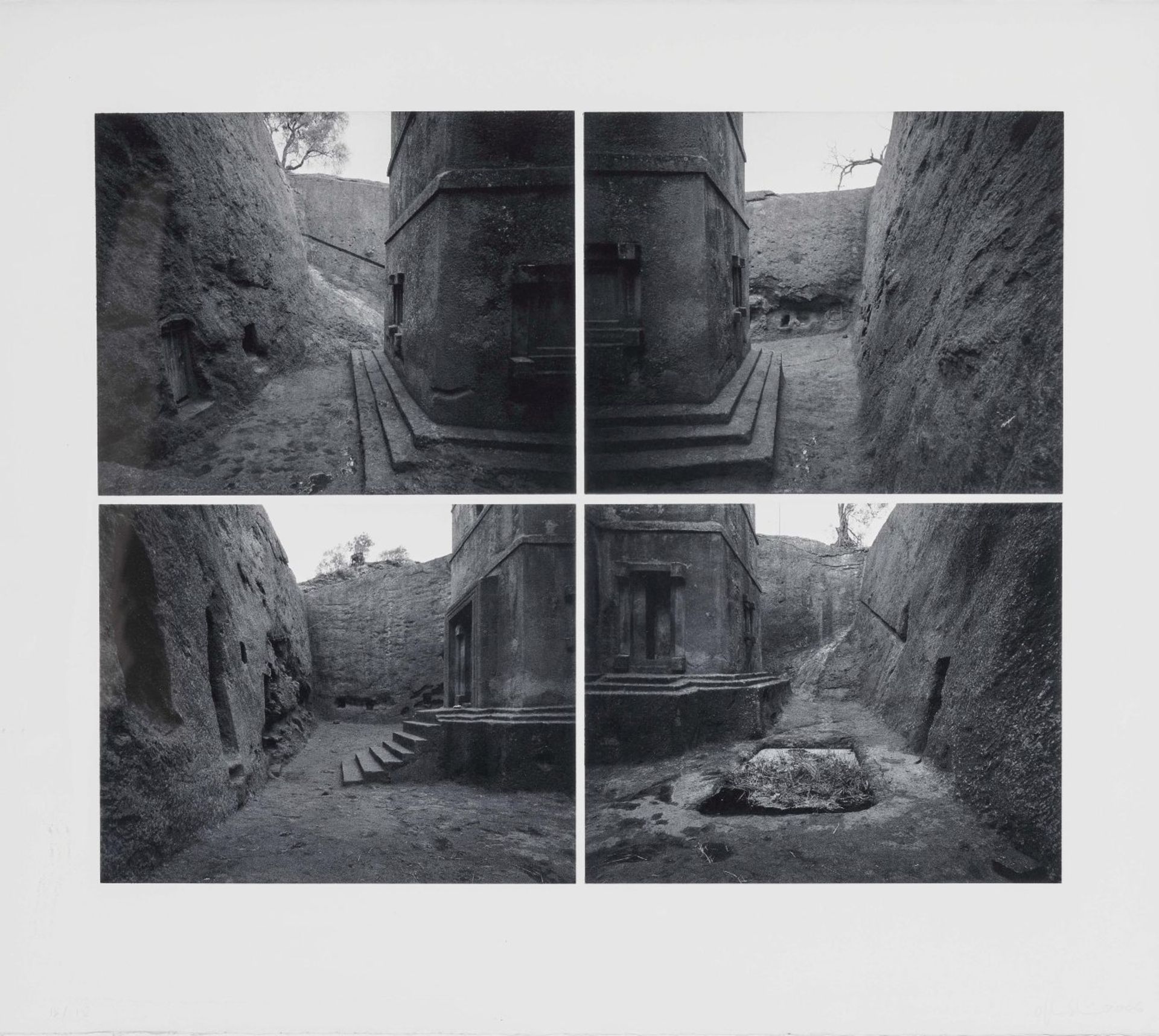 Elíasson, ÓlafurLalibela Void. 2006 Series of four sheets, each with four photogravures on soft - Bild 4 aus 4