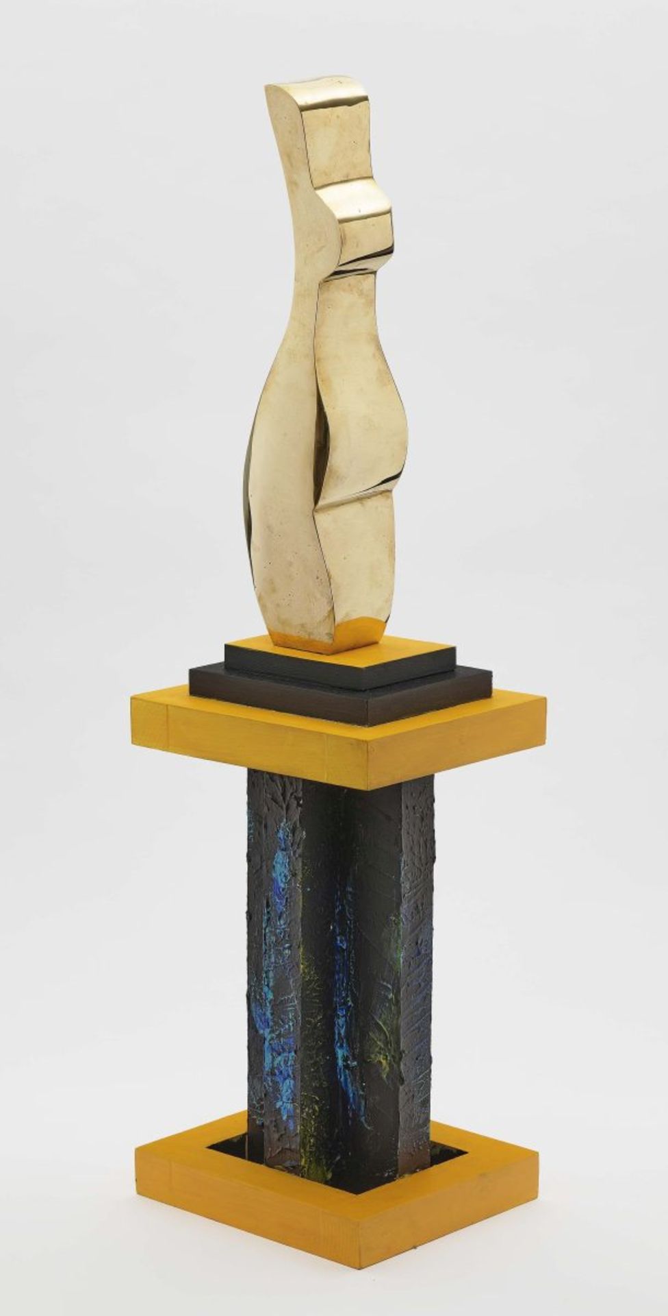 Nutiu, RomulUntitled Bronze, patinated in gold, on painted wooden base 87 x 24 x 21 cm Provenance: