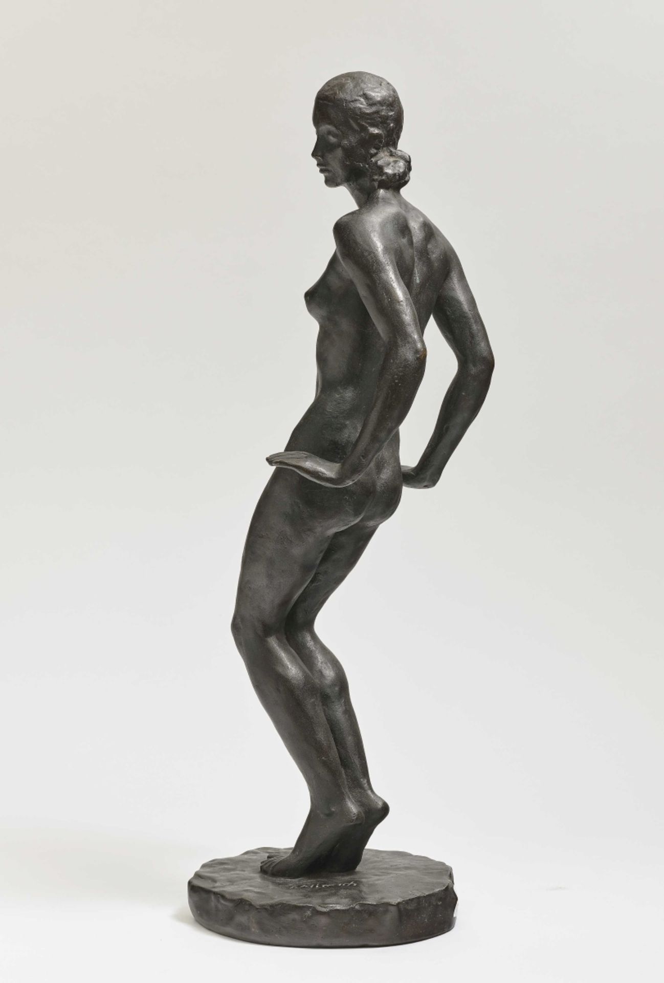 Klimsch, FritzDancer (dancing woman). 1936 A bronze with a black-brown patina Height (with base) - Bild 3 aus 3