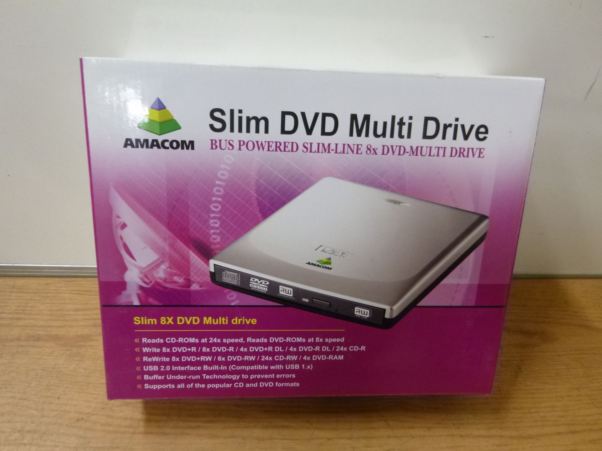 AMACOM SLIM DVD MULTI DRIVE DVDRW. NEW & BOXED. POWERED BY USB.