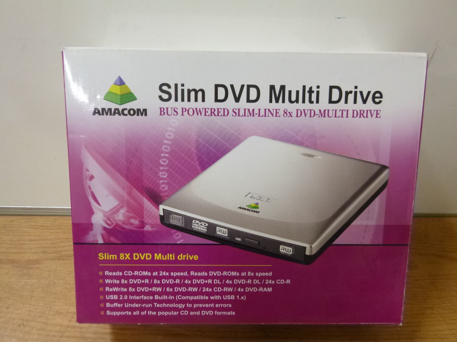 AMACOM SLIM DVD MULTI DRIVE DVDRW. NEW & BOXED. POWERED BY USB.