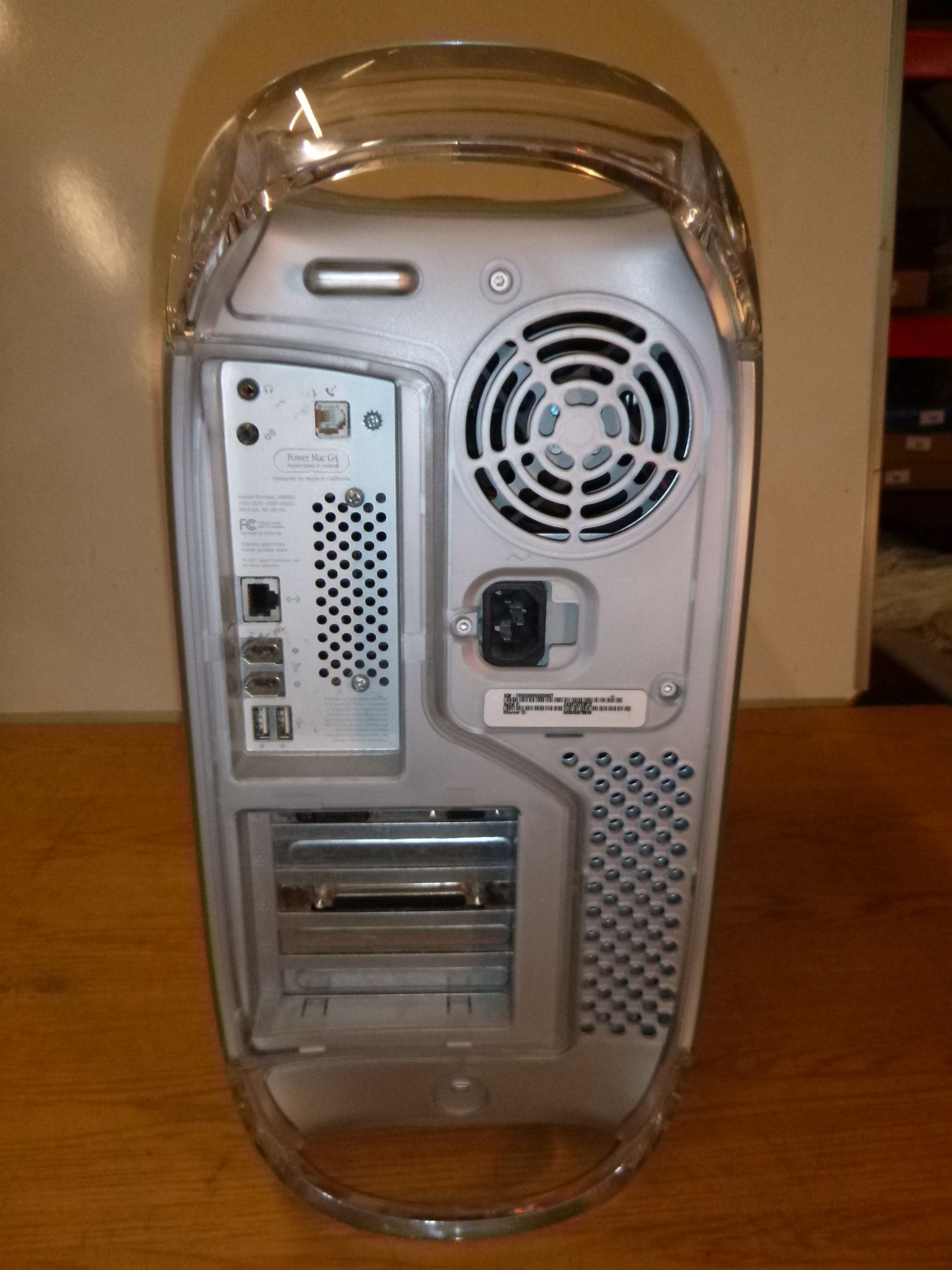 APPLE POWERMAC G4 TOWER SYSTEM. MODEL M8493 2 X PPC-G4 1GHZ PROCESSORS. 512MB RAM, 80GB HDD. - Image 2 of 2