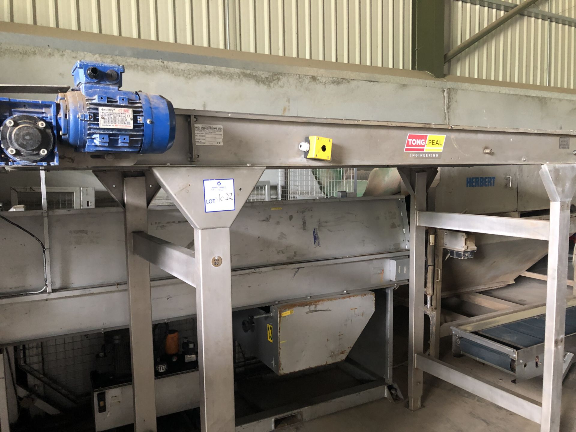 Stainless steel conveyor