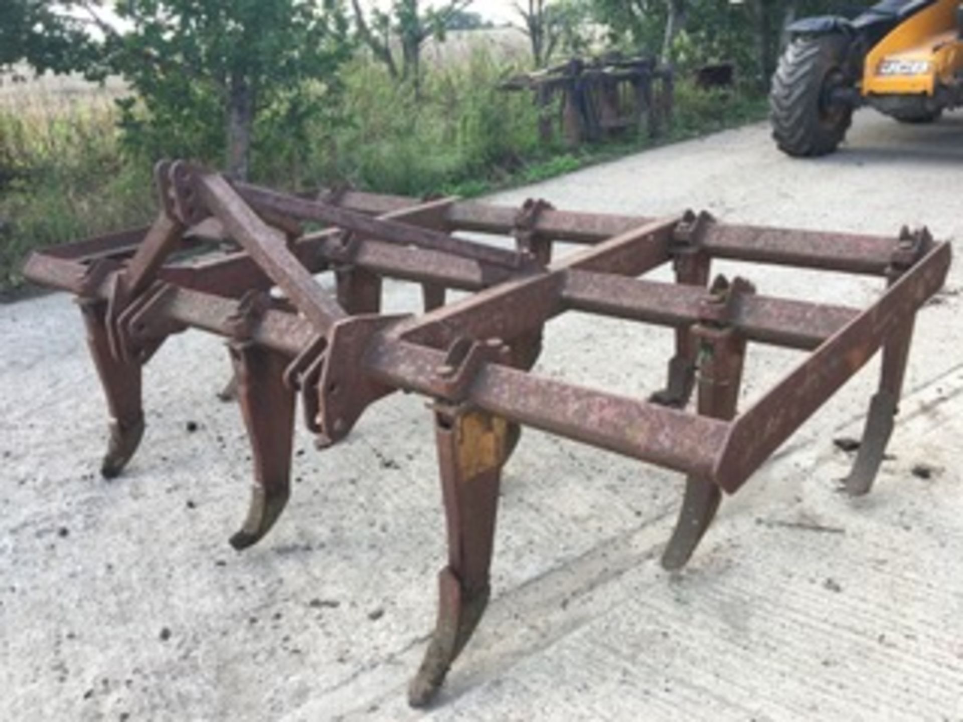 MASSEY FERGUSON CHILLI PLOUGH