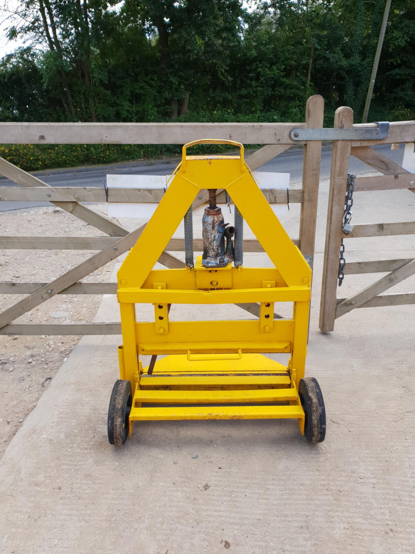 WARSOP HYDRAULIC BLOCK SPLITTER