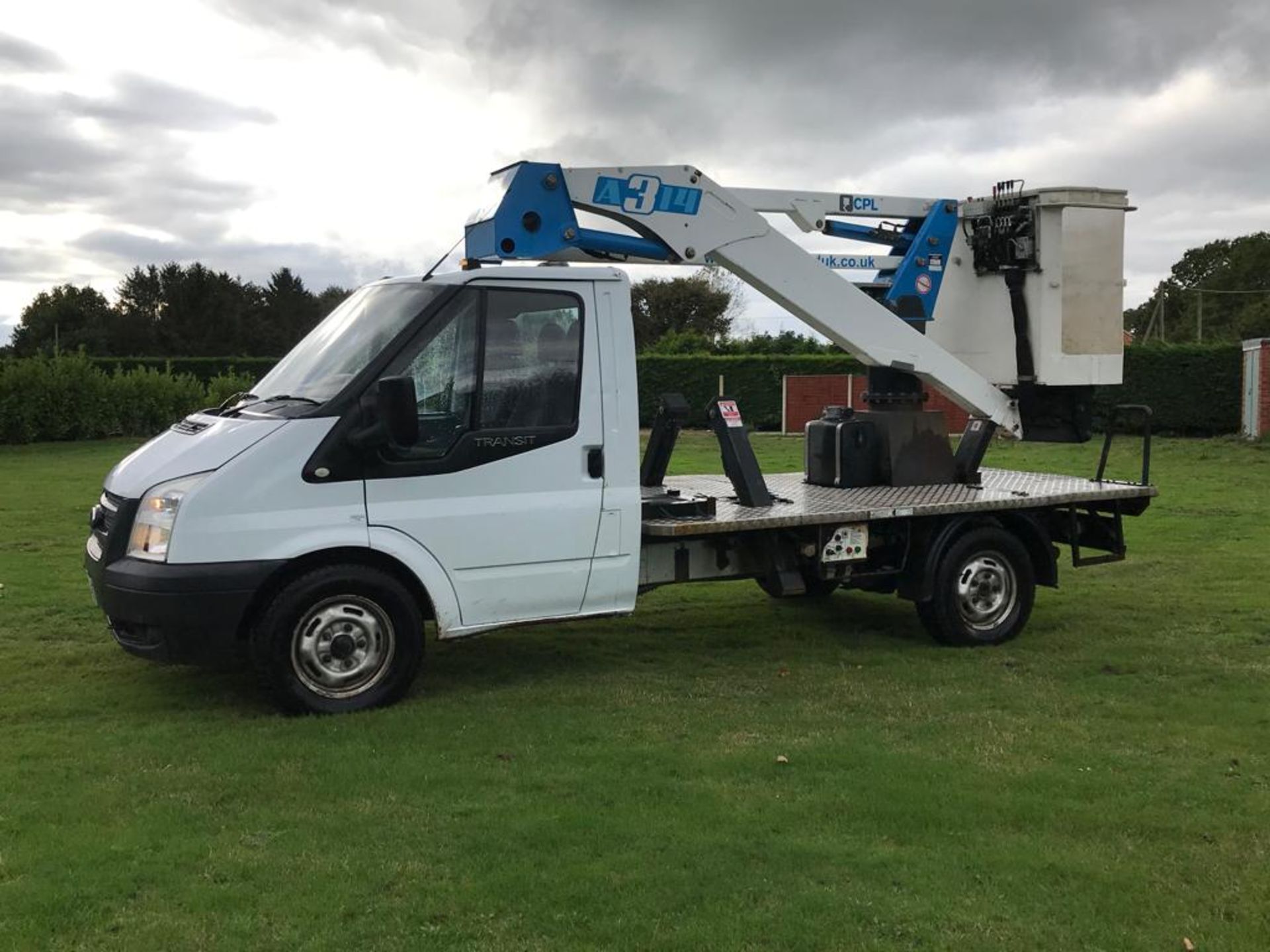 Ford Transit Access Platform / Cherry Picker - Image 8 of 18