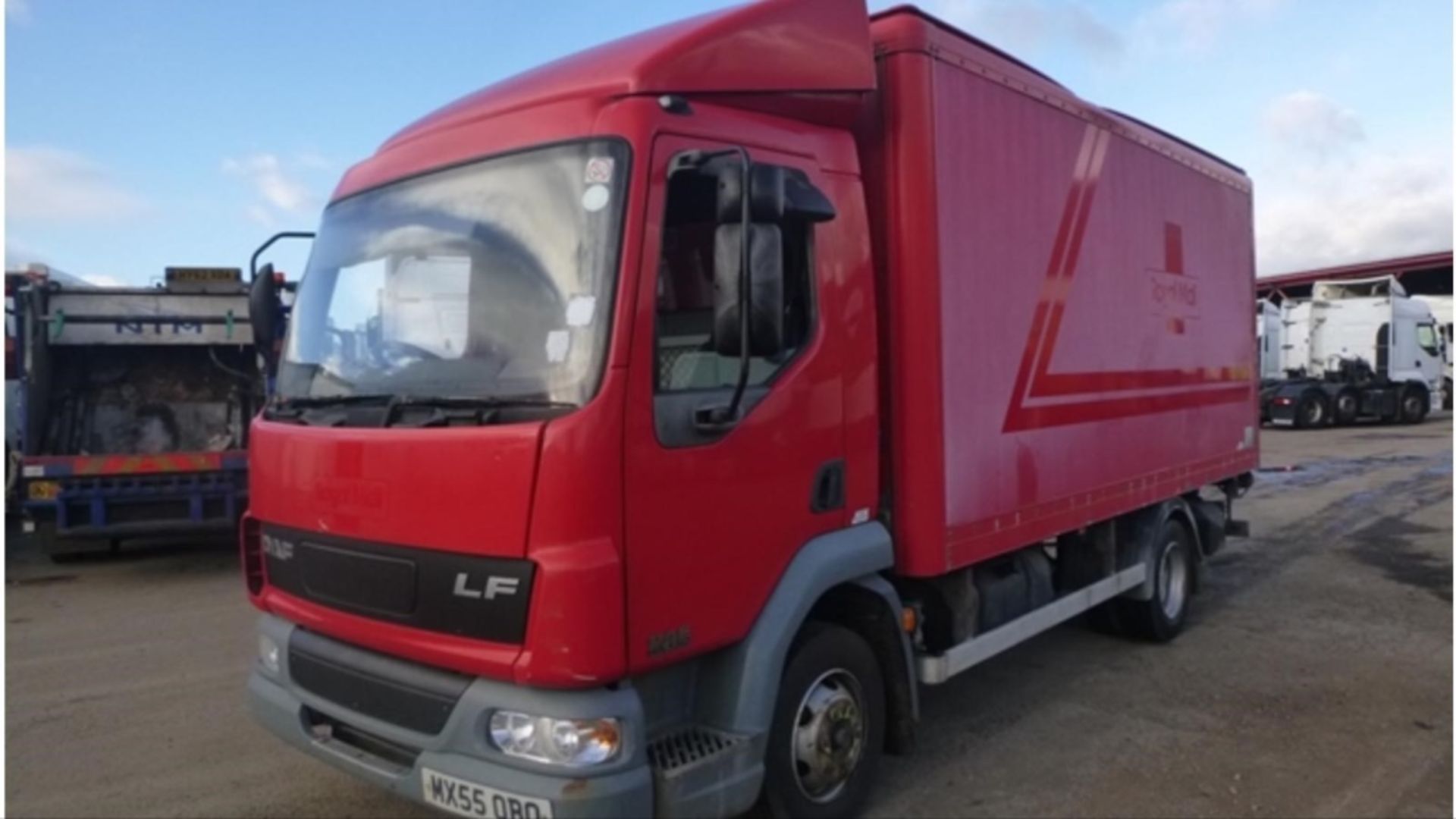 2004 DAF LF45 Box Van