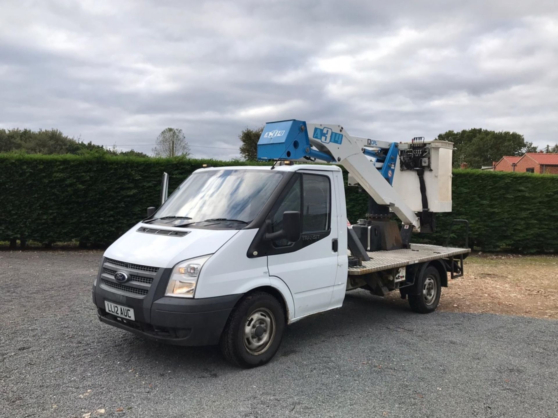 Ford Transit Access Platform / Cherry Picker - Image 10 of 18