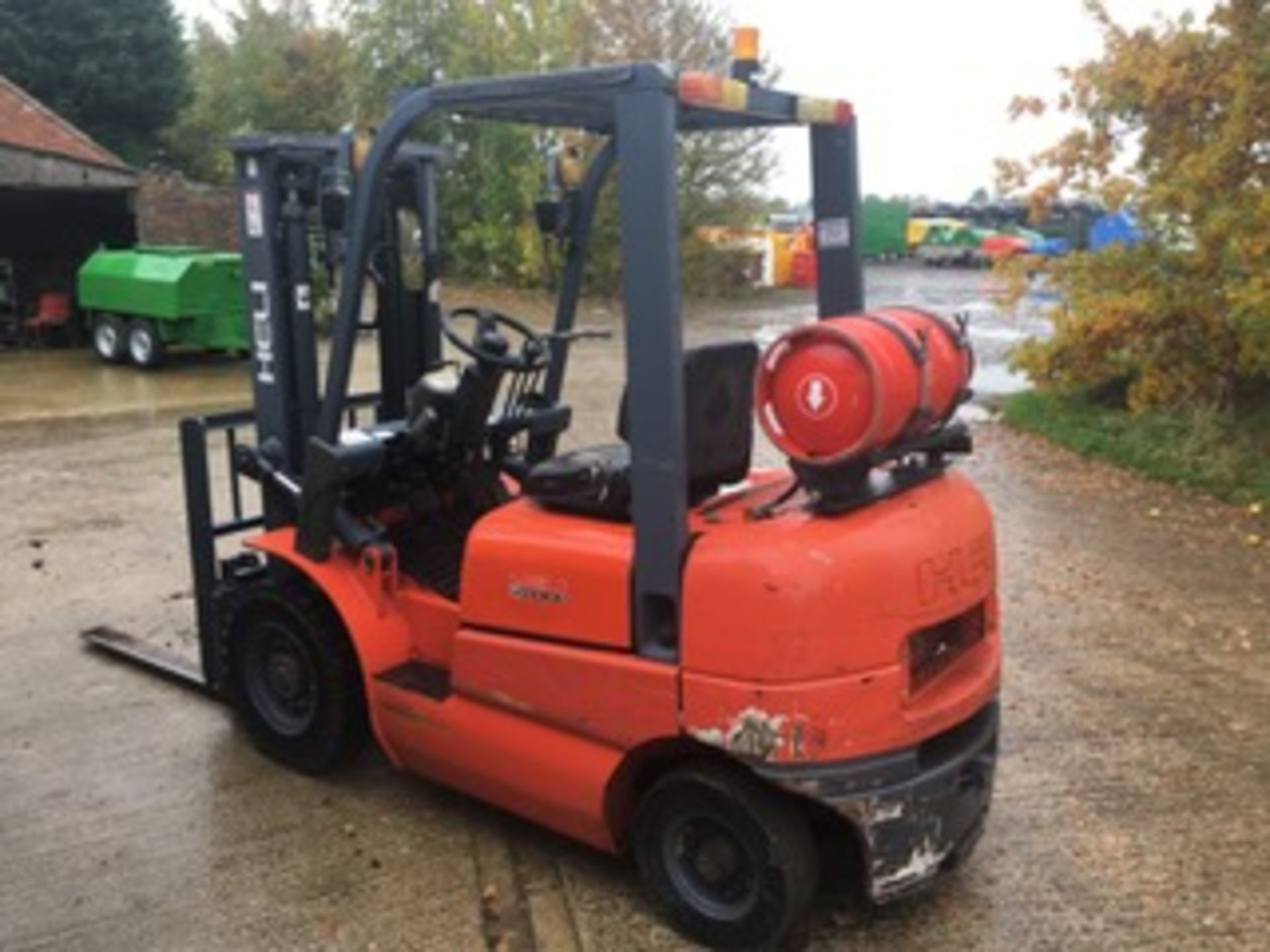 Heli 2 tonne gas Forklift Truck