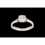 A DIAMOND SOLITAIRE RING, of approx. 1.00ct F/G VS, mounted in platinum