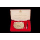 A DUKE OF WELLINGTON COMMEMORATIVE MEDALLION, boxed