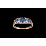 AN ANTIQUE SAPPHIRE AND DIAMOND RING, with sapphire of approx. 1.00ct, diamonds of approx. 0.10ct,