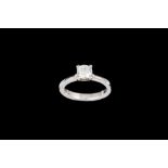 A DIAMOND SOLITAIRE RING, of approx. 0.92ct I/J SI, mounted in platinum