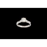 A DIAMOND SOLITAIRE RING, of approx. 1.00ct L/M SI, mounted in 18ct white gold