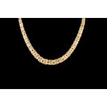 AN 18CT YELLOW GOLD FANCY FLAT LINK NECKCHAIN, 28gms