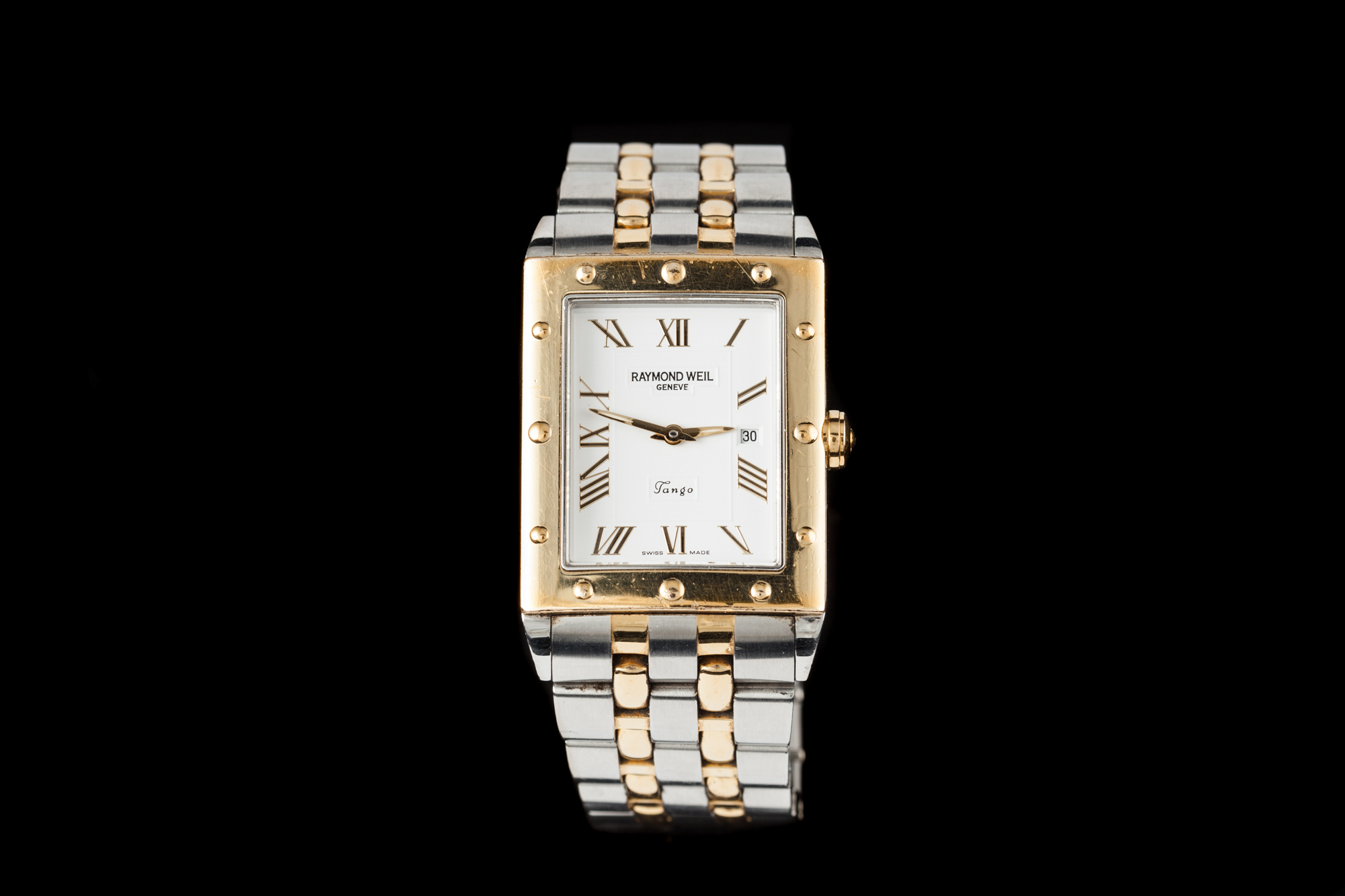 A RAYMOND WEIL WRIST WATCH,