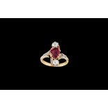 AN ANTIQUE RUBY AND DIAMOND FINGERLINE RING, with ruby of approx. 1.00ct, diamonds of approx. 0.